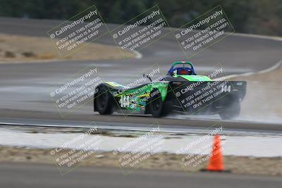 media/Nov-16-2025-CalClub SCCA (Sun) [[2975c16dfc]]/Group 3/Turn 1/